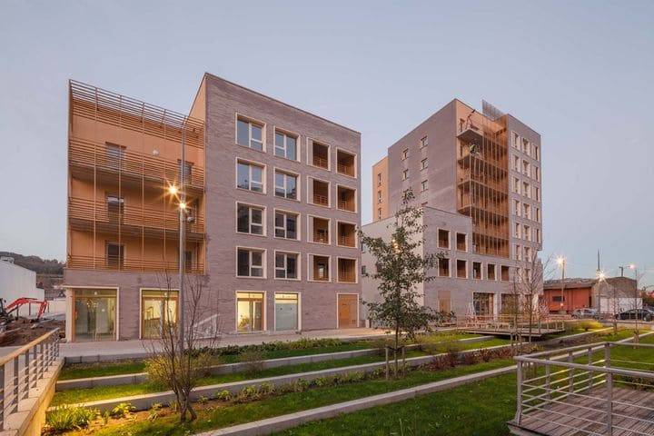 Projet de Construction : Bureaux et Logements Collectifs à Rouen