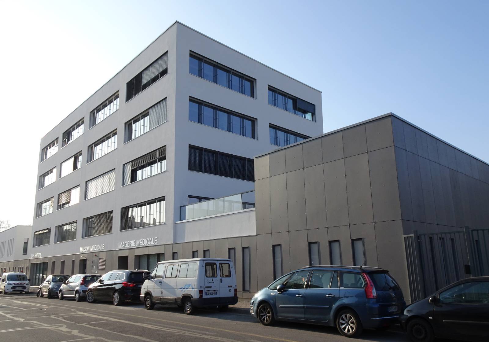 Construction d’une extension neuve et la réhabilitation des locaux existants Maison Médicale Les Massues Lyon 5ème ar