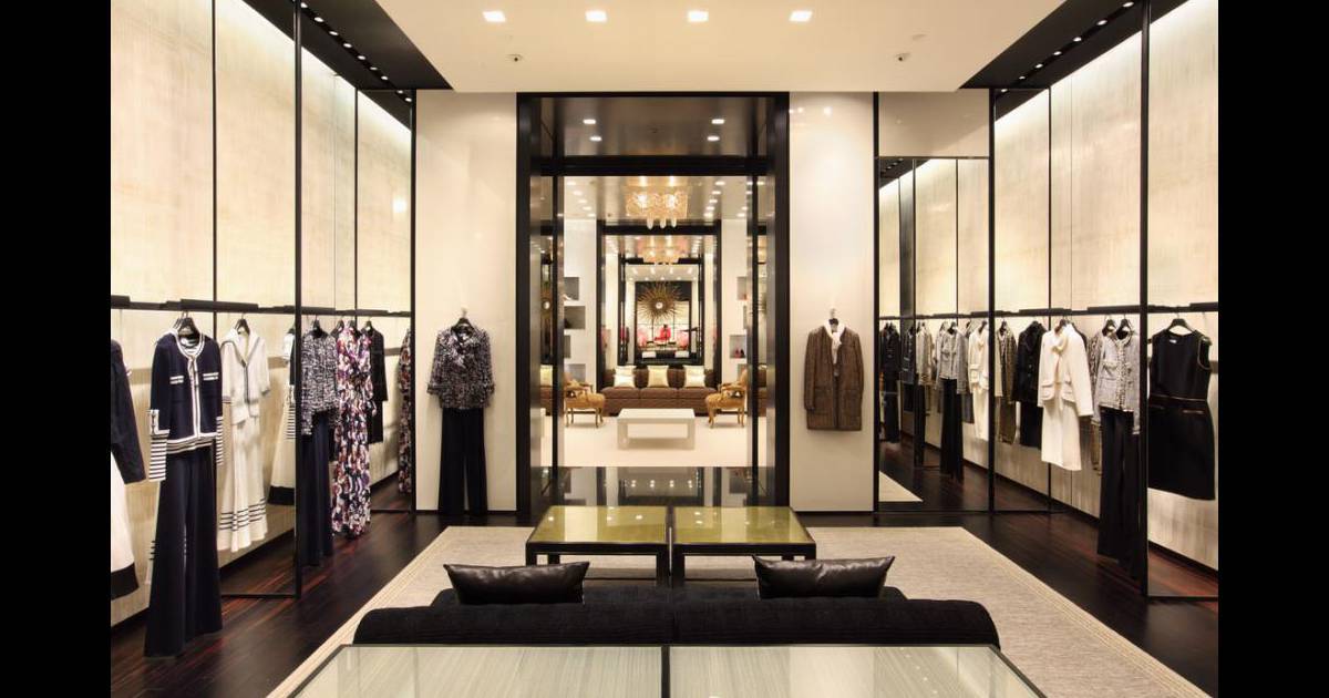 Construction d’un Grand Magasin de Luxe