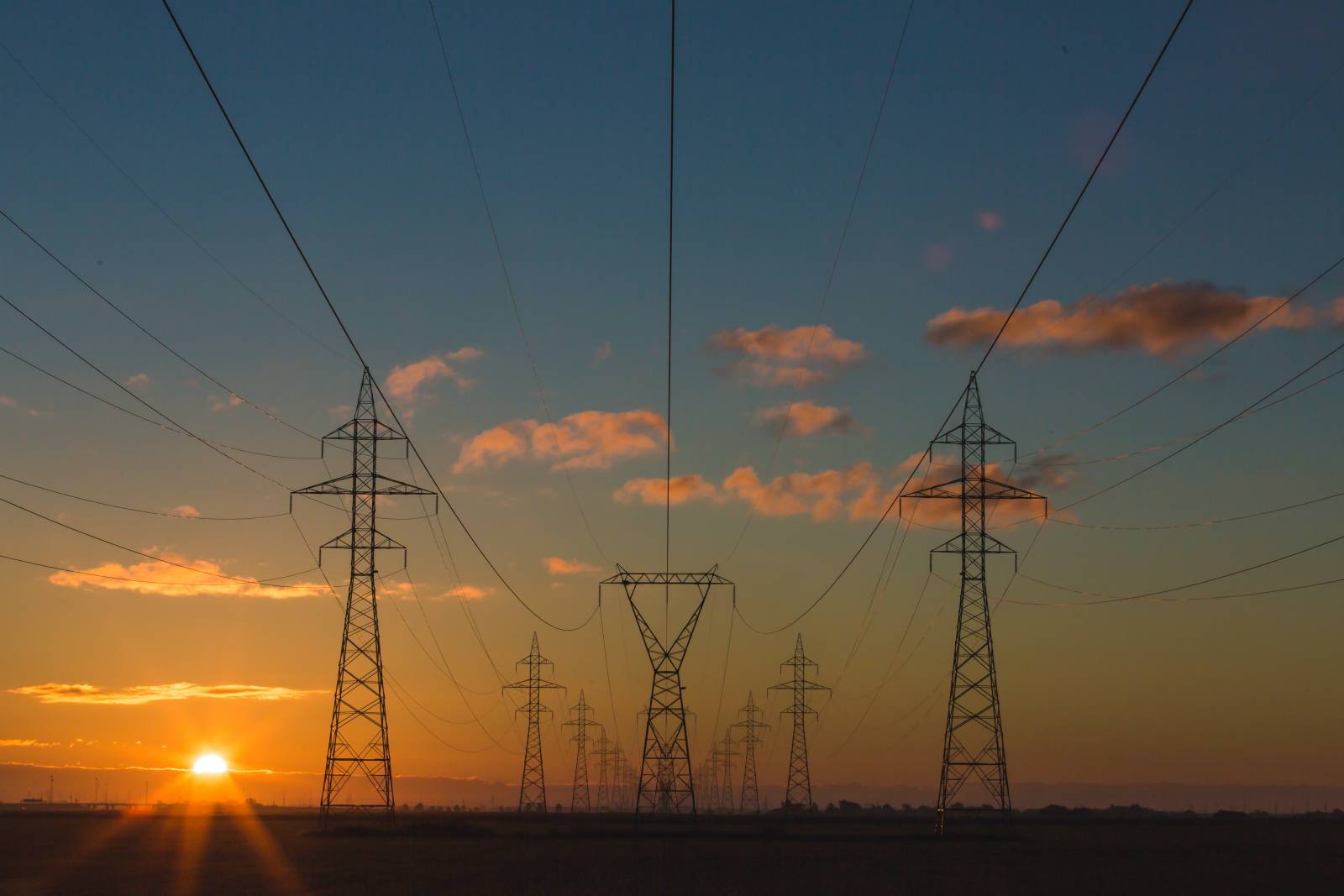 Études thermiques et énergétiques pour le calcul précis des apports solaires et des déperditions dans les bâtiments Chambéry (73) en Savoie