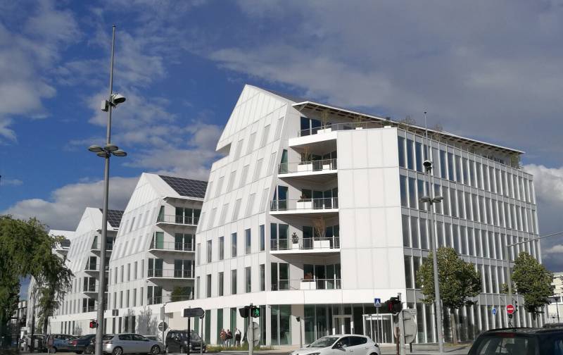 Construction du Siège Mondial Commun Sanofi Pasteur/Merial à Lyon 7ᵉ